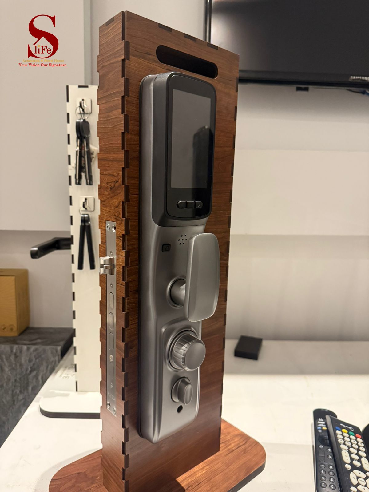 Silver Smart Lock - Image 2